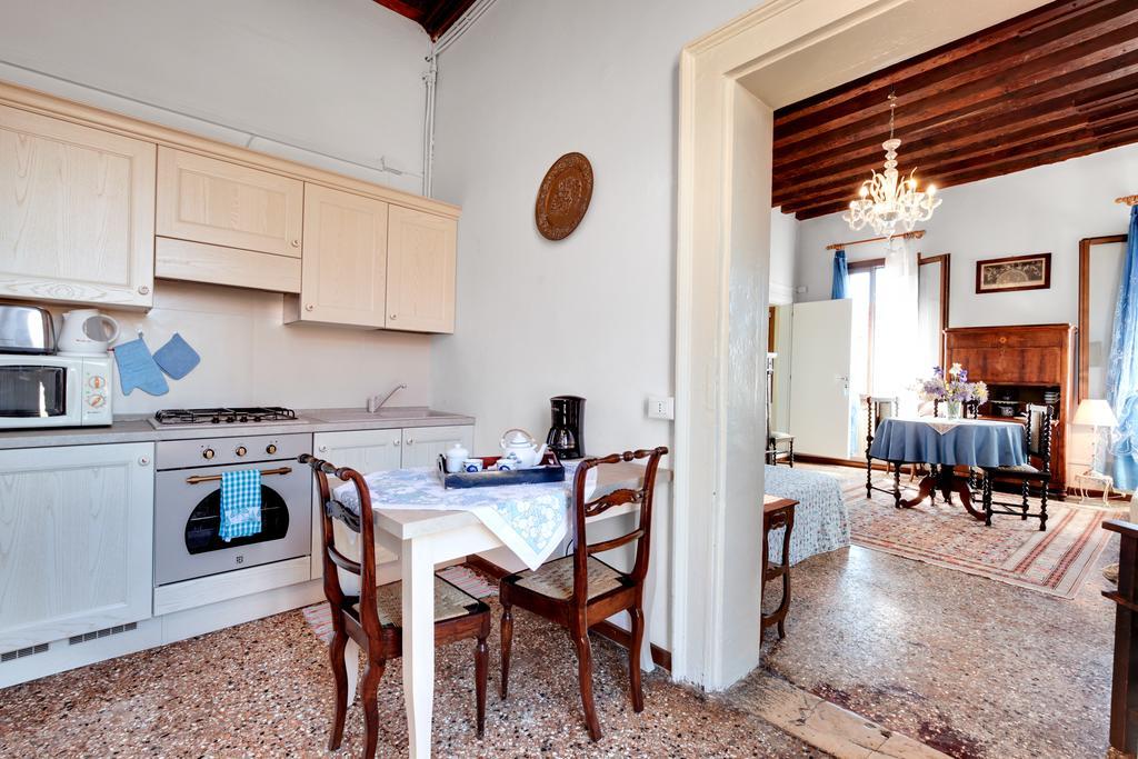 Ca' Badoer West Studio البندقية المظهر الخارجي الصورة